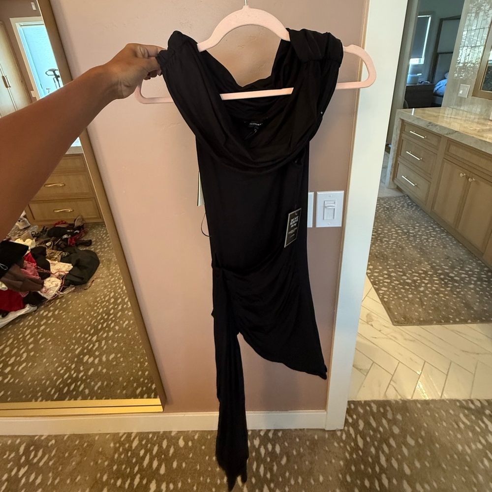 Jlux label black off the shoulder dress